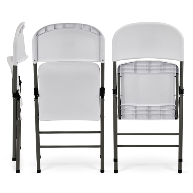 Brisa chairs side by side